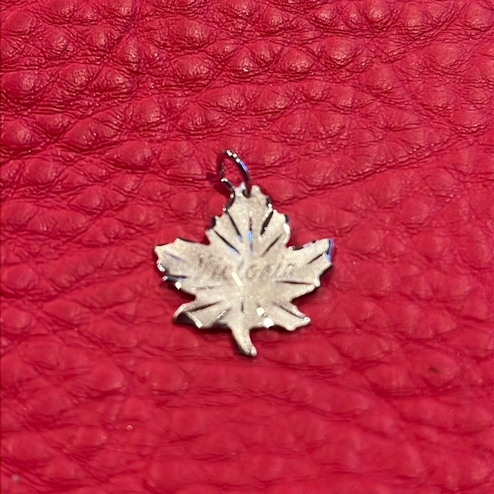 Victoria BC Canada sterling silver etched maple leaf necklace charm pendant